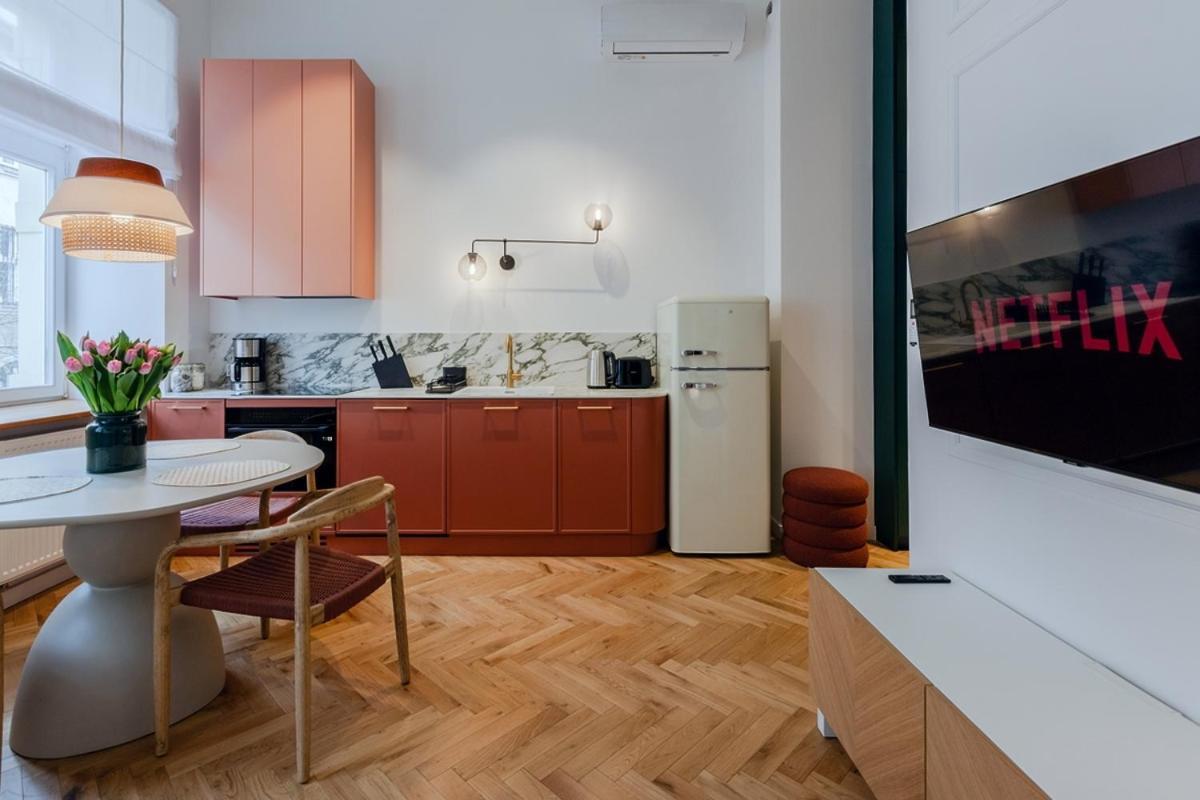 Colourful Siemiradzkiego Street - Centre Appartement *